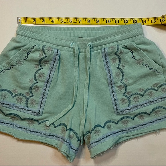 Ladies Size XS. Anthropologie Shorts “Daily Practice”. Euc - Picture 5 of 6